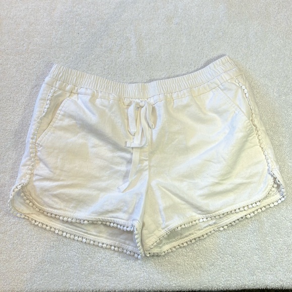 Loft linen blend pull on shorts - Picture 2 of 7